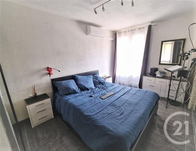 Afficher la photo en grand appartement à vendre - 3 pièces - 67.17 m2 - AUBAGNE - 13 - PROVENCE-ALPES-COTE-D-AZUR - Century 21 Agence Beaumond