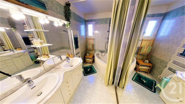 Afficher la photo en grand maison à vendre - 5 pièces - 115.0 m2 - LA BOUILLADISSE - 13 - PROVENCE-ALPES-COTE-D-AZUR - Century 21 Agence Beaumond