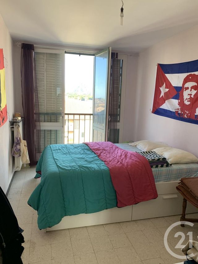 Afficher la photo en grand Appartement T3 à vendre - 3 pièces - 66.0 m2 - AUBAGNE - 13 - PROVENCE-ALPES-COTE-D-AZUR - Century 21 Agence Beaumond