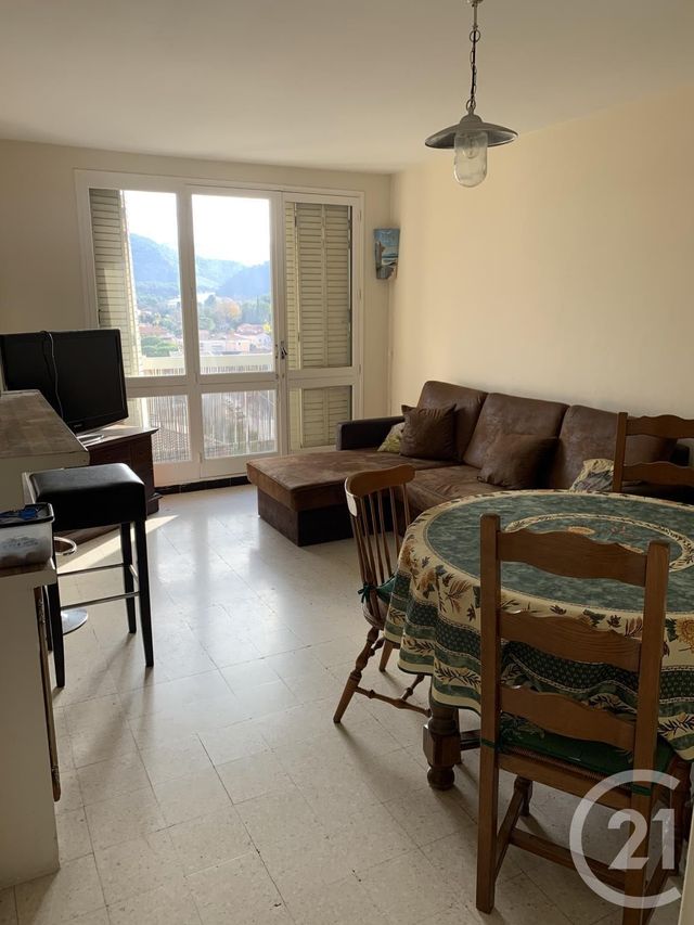 Afficher la photo en grand Appartement T3 à vendre - 3 pièces - 66.0 m2 - AUBAGNE - 13 - PROVENCE-ALPES-COTE-D-AZUR - Century 21 Agence Beaumond