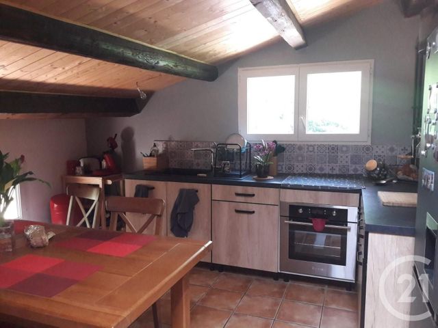 Afficher la photo en grand Appartement F2 à vendre - 2 pièces - 37.25 m2 - AURIOL - 13 - PROVENCE-ALPES-COTE-D-AZUR - Century 21 Agence Beaumond