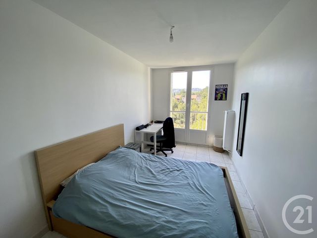 Appartement à vendre - 4 pièces - 84.86 m2 - AUBAGNE - 13 - PROVENCE-ALPES-COTE-D-AZUR - Century 21 Agence Beaumond Appartement à vendre - 4 pièces - 84.86 m2 - AUBAGNE - 13 - PROVENCE-ALPES-COTE-D-AZUR - Century 21 Agence Beaumond