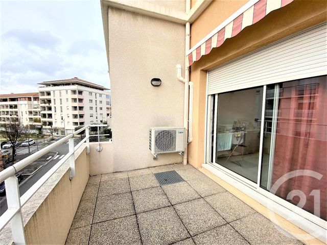 Afficher la photo en grand Appartement F2 à vendre - 2 pièces - 42.0 m2 - AUBAGNE - 13 - PROVENCE-ALPES-COTE-D-AZUR - Century 21 Agence Beaumond