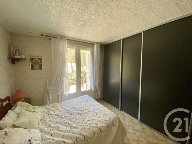 Afficher la photo en grand Appartement F2 à vendre - 3 pièces - 73.46 m2 - AUBAGNE - 13 - PROVENCE-ALPES-COTE-D-AZUR - Century 21 Agence Beaumond