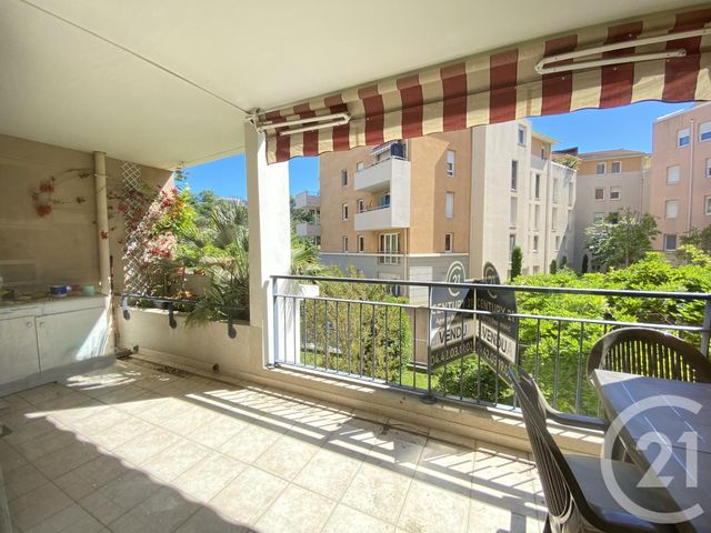 Afficher la photo en grand Appartement F3 à vendre - 3 pièces - 76.0 m2 - AUBAGNE - 13 - PROVENCE-ALPES-COTE-D-AZUR - Century 21 Agence Beaumond