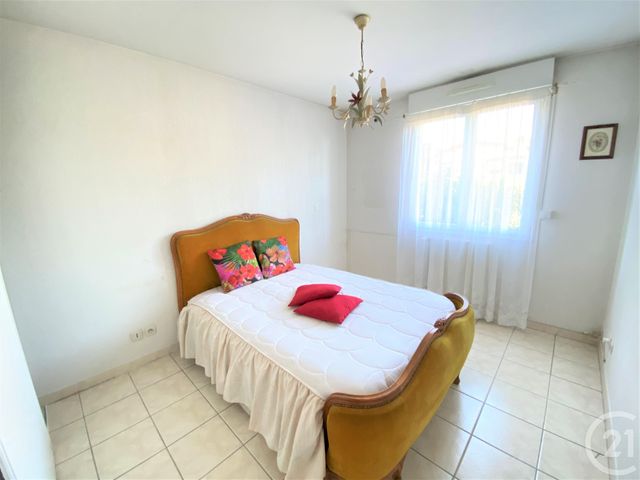 Afficher la photo en grand Appartement F3 à vendre - 3 pièces - 76.0 m2 - AUBAGNE - 13 - PROVENCE-ALPES-COTE-D-AZUR - Century 21 Agence Beaumond