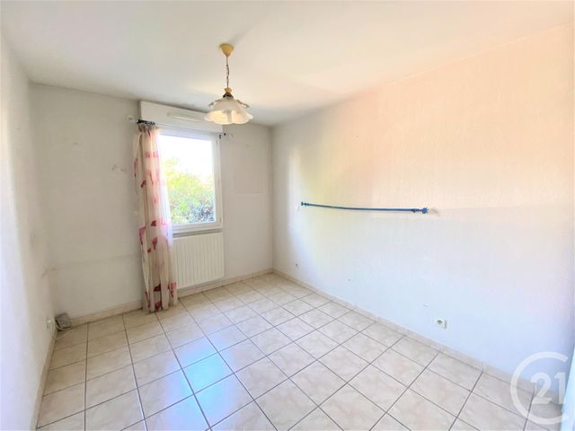 Afficher la photo en grand Appartement F3 à vendre - 3 pièces - 76.0 m2 - AUBAGNE - 13 - PROVENCE-ALPES-COTE-D-AZUR - Century 21 Agence Beaumond