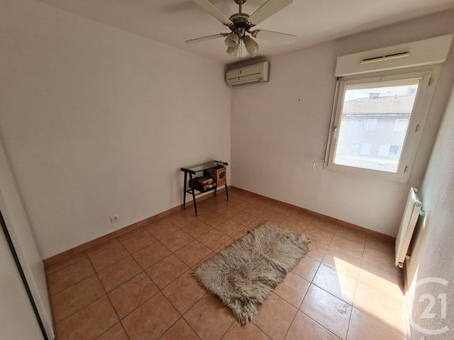 Appartement F3 à vendre - 3 pièces - 66.99 m2 - AUBAGNE - 13 - PROVENCE-ALPES-COTE-D-AZUR - Century 21 Agence Beaumond Appartement F3 à vendre - 3 pièces - 66.99 m2 - AUBAGNE - 13 - PROVENCE-ALPES-COTE-D-AZUR - Century 21 Agence Beaumond