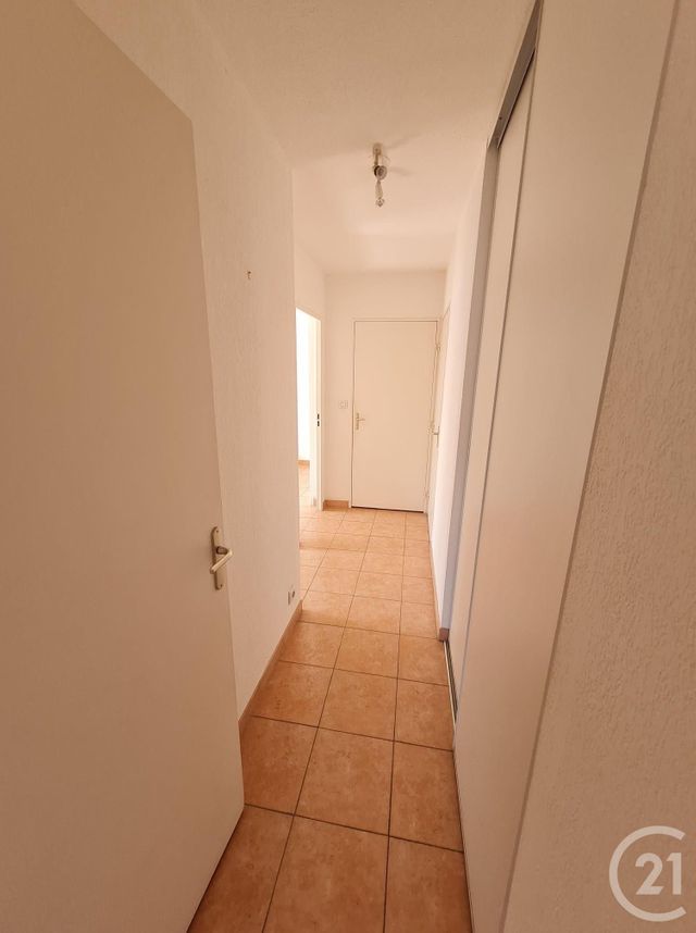 Appartement F3 à vendre - 3 pièces - 66.99 m2 - AUBAGNE - 13 - PROVENCE-ALPES-COTE-D-AZUR - Century 21 Agence Beaumond Appartement F3 à vendre - 3 pièces - 66.99 m2 - AUBAGNE - 13 - PROVENCE-ALPES-COTE-D-AZUR - Century 21 Agence Beaumond