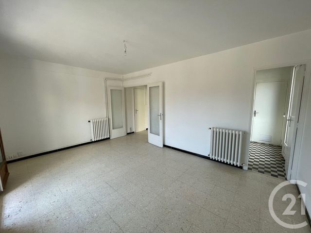 Appartement T3 à louer - 3 pièces - 62.26 m2 - AUBAGNE - 13 - PROVENCE-ALPES-COTE-D-AZUR - Century 21 Agence Beaumond Appartement T3 à louer - 3 pièces - 62.26 m2 - AUBAGNE - 13 - PROVENCE-ALPES-COTE-D-AZUR - Century 21 Agence Beaumond