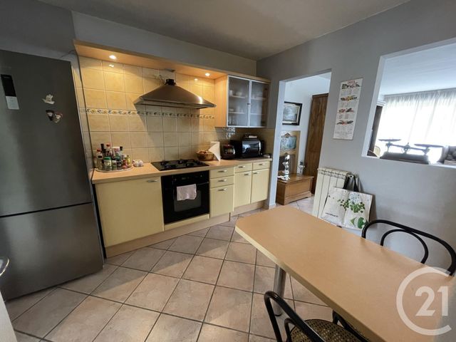 Appartement T4 à vendre - 4 pièces - 91.36 m2 - AUBAGNE - 13 - PROVENCE-ALPES-COTE-D-AZUR - Century 21 Agence Beaumond Appartement T4 à vendre - 4 pièces - 91.36 m2 - AUBAGNE - 13 - PROVENCE-ALPES-COTE-D-AZUR - Century 21 Agence Beaumond