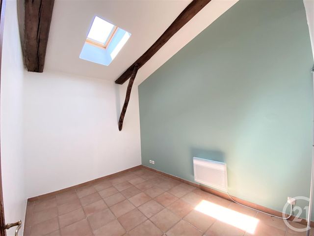 Appartement F6 à vendre - 6 pièces - 135.74 m2 - AURIOL - 13 - PROVENCE-ALPES-COTE-D-AZUR - Century 21 Agence Beaumond Appartement F6 à vendre - 6 pièces - 135.74 m2 - AURIOL - 13 - PROVENCE-ALPES-COTE-D-AZUR - Century 21 Agence Beaumond