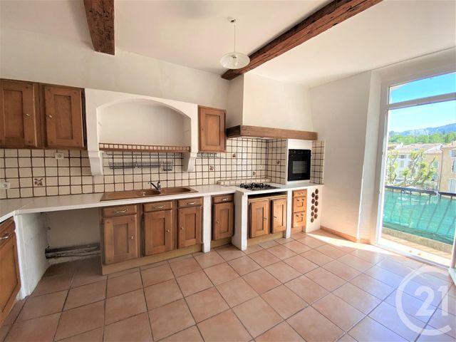 Appartement F6 à vendre - 6 pièces - 135.74 m2 - AURIOL - 13 - PROVENCE-ALPES-COTE-D-AZUR - Century 21 Agence Beaumond Appartement F6 à vendre - 6 pièces - 135.74 m2 - AURIOL - 13 - PROVENCE-ALPES-COTE-D-AZUR - Century 21 Agence Beaumond