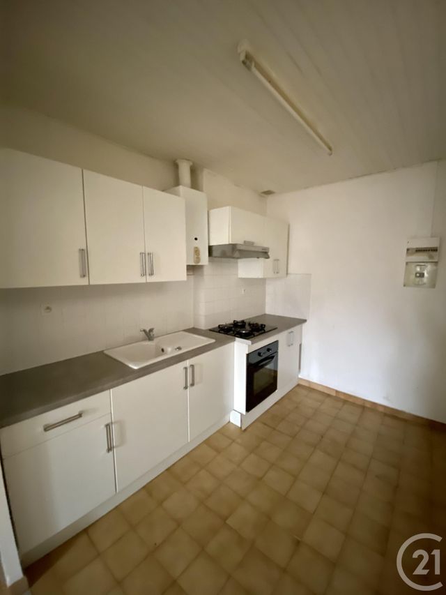 Appartement T2 à louer - 2 pièces - 32.76 m2 - AUBAGNE - 13 - PROVENCE-ALPES-COTE-D-AZUR - Century 21 Agence Beaumond Appartement T2 à louer - 2 pièces - 32.76 m2 - AUBAGNE - 13 - PROVENCE-ALPES-COTE-D-AZUR - Century 21 Agence Beaumond