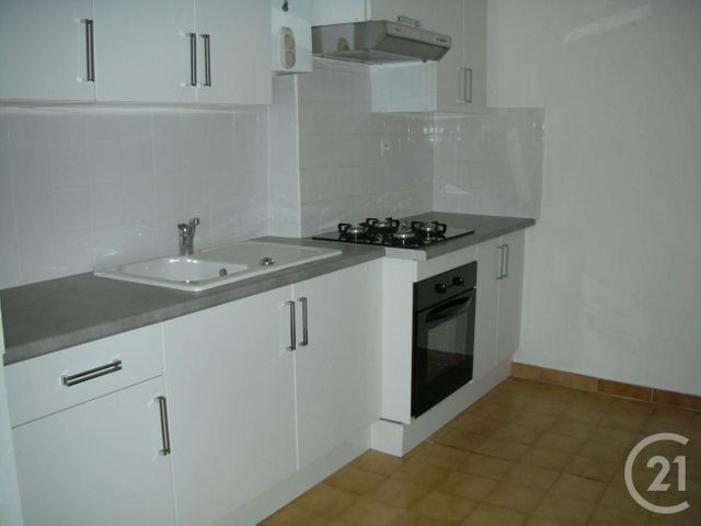 Appartement T2 à louer - 2 pièces - 32.76 m2 - AUBAGNE - 13 - PROVENCE-ALPES-COTE-D-AZUR - Century 21 Agence Beaumond Appartement T2 à louer - 2 pièces - 32.76 m2 - AUBAGNE - 13 - PROVENCE-ALPES-COTE-D-AZUR - Century 21 Agence Beaumond