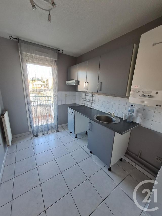 appartement à vendre - 2 pièces - 46.23 m2 - AUBAGNE - 13 - PROVENCE-ALPES-COTE-D-AZUR - Century 21 Agence Beaumond appartement à vendre - 2 pièces - 46.23 m2 - AUBAGNE - 13 - PROVENCE-ALPES-COTE-D-AZUR - Century 21 Agence Beaumond