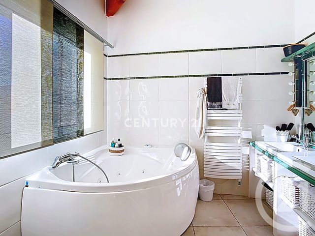 maison à vendre - 6 pièces - 157.26 m2 - ST ZACHARIE - 83 - PROVENCE-ALPES-COTE-D-AZUR - Century 21 Agence Beaumond