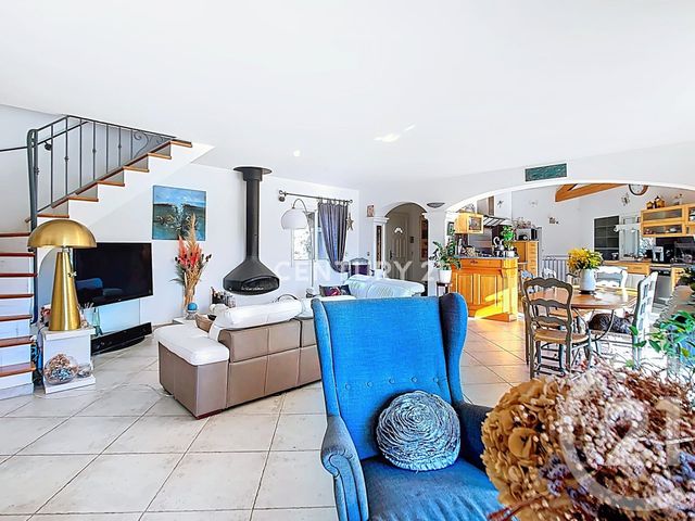 maison à vendre - 6 pièces - 157.26 m2 - ST ZACHARIE - 83 - PROVENCE-ALPES-COTE-D-AZUR - Century 21 Agence Beaumond