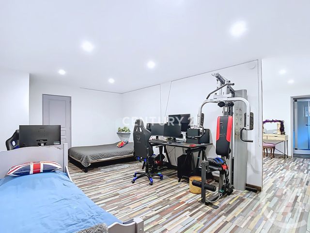 maison à vendre - 6 pièces - 157.26 m2 - ST ZACHARIE - 83 - PROVENCE-ALPES-COTE-D-AZUR - Century 21 Agence Beaumond