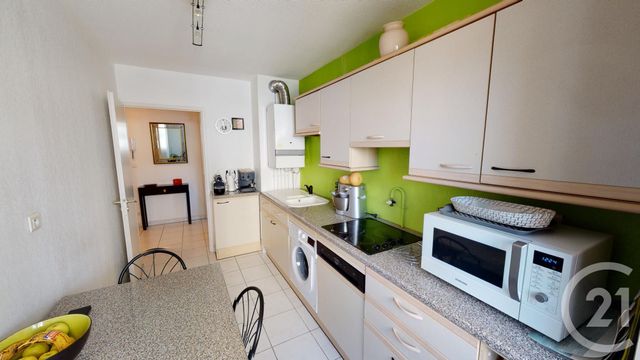 Appartement F3 à vendre - 3 pièces - 67.0 m2 - AUBAGNE - 13 - PROVENCE-ALPES-COTE-D-AZUR - Century 21 Agence Beaumond Appartement F3 à vendre - 3 pièces - 67.0 m2 - AUBAGNE - 13 - PROVENCE-ALPES-COTE-D-AZUR - Century 21 Agence Beaumond