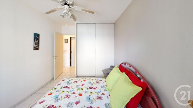 Appartement F3 à vendre - 3 pièces - 67.0 m2 - AUBAGNE - 13 - PROVENCE-ALPES-COTE-D-AZUR - Century 21 Agence Beaumond Appartement F3 à vendre - 3 pièces - 67.0 m2 - AUBAGNE - 13 - PROVENCE-ALPES-COTE-D-AZUR - Century 21 Agence Beaumond