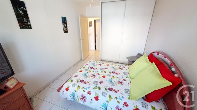 Appartement F3 à vendre - 3 pièces - 67.0 m2 - AUBAGNE - 13 - PROVENCE-ALPES-COTE-D-AZUR - Century 21 Agence Beaumond Appartement F3 à vendre - 3 pièces - 67.0 m2 - AUBAGNE - 13 - PROVENCE-ALPES-COTE-D-AZUR - Century 21 Agence Beaumond
