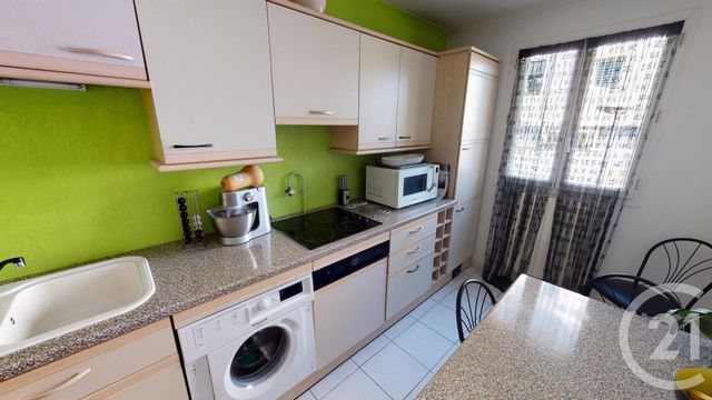 Appartement F3 à vendre - 3 pièces - 67.0 m2 - AUBAGNE - 13 - PROVENCE-ALPES-COTE-D-AZUR - Century 21 Agence Beaumond Appartement F3 à vendre - 3 pièces - 67.0 m2 - AUBAGNE - 13 - PROVENCE-ALPES-COTE-D-AZUR - Century 21 Agence Beaumond