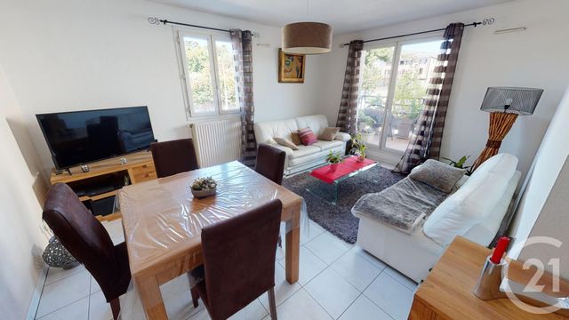 Appartement F3 à vendre - 3 pièces - 67.0 m2 - AUBAGNE - 13 - PROVENCE-ALPES-COTE-D-AZUR - Century 21 Agence Beaumond Appartement F3 à vendre - 3 pièces - 67.0 m2 - AUBAGNE - 13 - PROVENCE-ALPES-COTE-D-AZUR - Century 21 Agence Beaumond