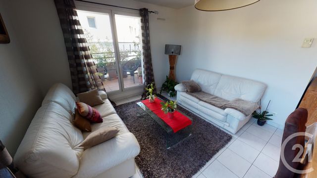 Appartement F3 à vendre - 3 pièces - 67.0 m2 - AUBAGNE - 13 - PROVENCE-ALPES-COTE-D-AZUR - Century 21 Agence Beaumond Appartement F3 à vendre - 3 pièces - 67.0 m2 - AUBAGNE - 13 - PROVENCE-ALPES-COTE-D-AZUR - Century 21 Agence Beaumond