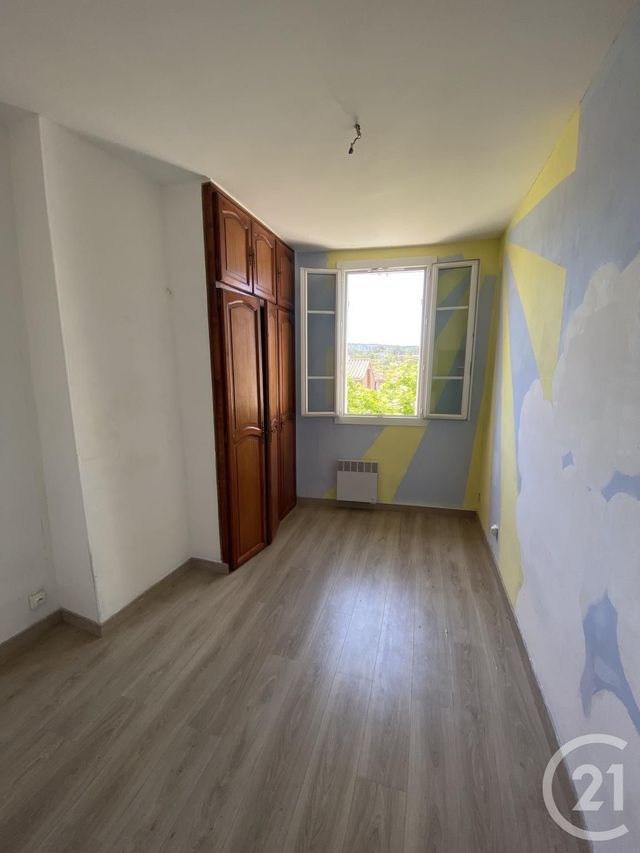 Appartement F2 à vendre - 4 pièces - 95.47 m2 - AUBAGNE - 13 - PROVENCE-ALPES-COTE-D-AZUR - Century 21 Agence Beaumond Appartement F2 à vendre - 4 pièces - 95.47 m2 - AUBAGNE - 13 - PROVENCE-ALPES-COTE-D-AZUR - Century 21 Agence Beaumond