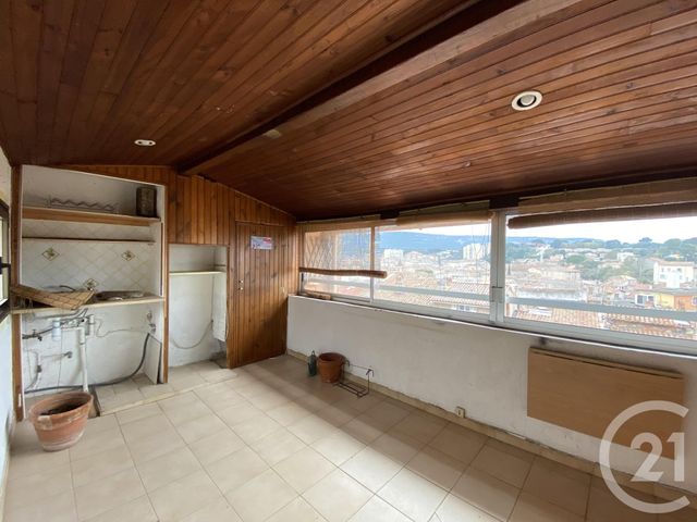 Appartement F2 à vendre - 4 pièces - 95.47 m2 - AUBAGNE - 13 - PROVENCE-ALPES-COTE-D-AZUR - Century 21 Agence Beaumond Appartement F2 à vendre - 4 pièces - 95.47 m2 - AUBAGNE - 13 - PROVENCE-ALPES-COTE-D-AZUR - Century 21 Agence Beaumond