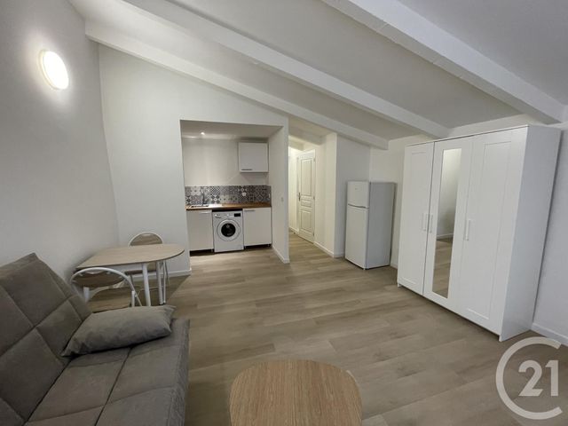 Appartement T1 à louer - 1 pièce - 29.0 m2 - AUBAGNE - 13 - PROVENCE-ALPES-COTE-D-AZUR - Century 21 Agence Beaumond Appartement T1 à louer - 1 pièce - 29.0 m2 - AUBAGNE - 13 - PROVENCE-ALPES-COTE-D-AZUR - Century 21 Agence Beaumond