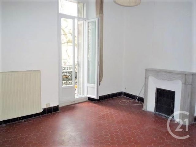 Appartement T2 à louer - 2 pièces - 48.57 m2 - AUBAGNE - 13 - PROVENCE-ALPES-COTE-D-AZUR - Century 21 Agence Beaumond Appartement T2 à louer - 2 pièces - 48.57 m2 - AUBAGNE - 13 - PROVENCE-ALPES-COTE-D-AZUR - Century 21 Agence Beaumond