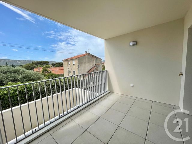 Afficher la photo en grand Appartement T3 à louer - 3 pièces - 59.49 m2 - AUBAGNE - 13 - PROVENCE-ALPES-COTE-D-AZUR - Century 21 Agence Beaumond