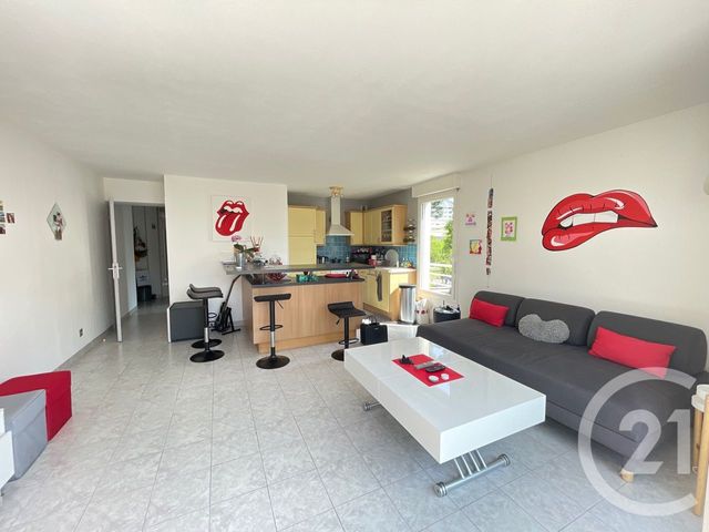 Afficher la photo en grand appartement à vendre - 2 pièces - 46.04 m2 - MARSEILLE - 13011 - PROVENCE-ALPES-COTE-D-AZUR - Century 21 Agence Beaumond