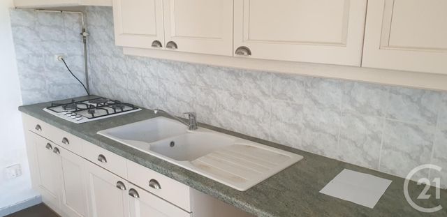 Afficher la photo en grand Appartement F3 à vendre - 3 pièces - 70.19 m2 - AUBAGNE - 13 - PROVENCE-ALPES-COTE-D-AZUR - Century 21 Agence Beaumond