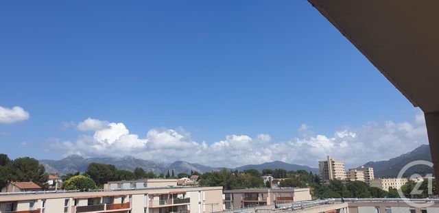 Afficher la photo en grand Appartement F3 à vendre - 3 pièces - 70.19 m2 - AUBAGNE - 13 - PROVENCE-ALPES-COTE-D-AZUR - Century 21 Agence Beaumond