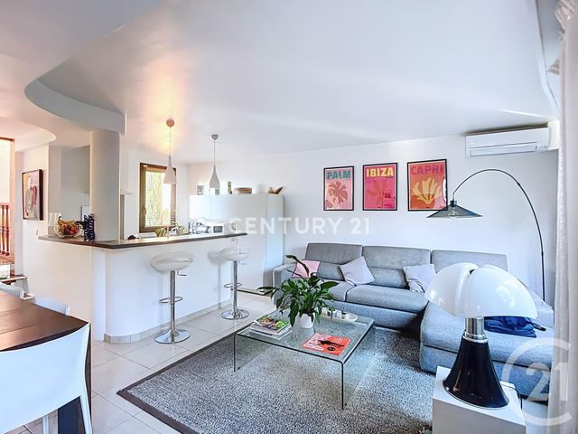 maison à vendre - 7 pièces - 350.0 m2 - AUBAGNE - 13 - PROVENCE-ALPES-COTE-D-AZUR - Century 21 Agence Beaumond