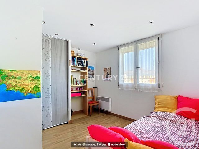 Appartement à vendre - 4 pièces - 66.11 m2 - AUBAGNE - 13 - PROVENCE-ALPES-COTE-D-AZUR - Century 21 Agence Beaumond