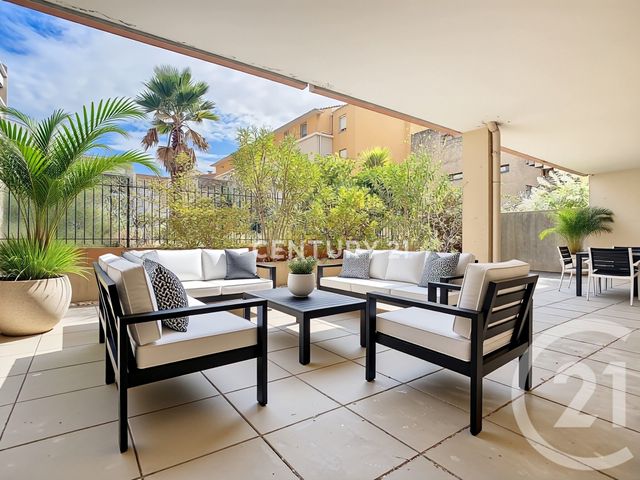 Appartement T3 à vendre - 3 pièces - 65.0 m2 - AUBAGNE - 13 - PROVENCE-ALPES-COTE-D-AZUR - Century 21 Agence Beaumond