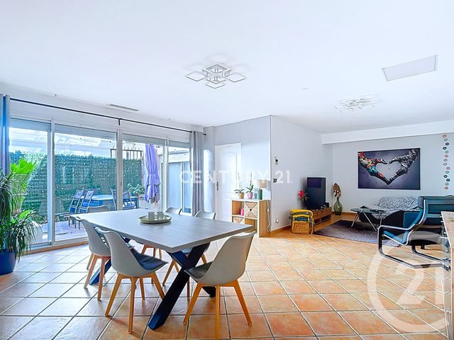 Appartement T4/5 à vendre - 5 pièces - 133.0 m2 - AUBAGNE - 13 - PROVENCE-ALPES-COTE-D-AZUR - Century 21 Agence Beaumond