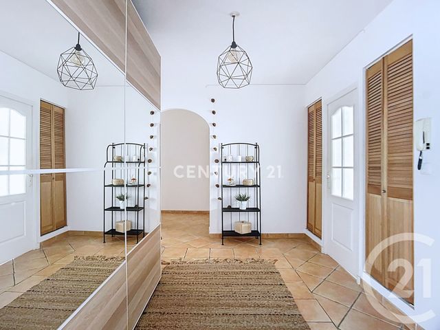 Appartement T4/5 à vendre - 5 pièces - 133.0 m2 - AUBAGNE - 13 - PROVENCE-ALPES-COTE-D-AZUR - Century 21 Agence Beaumond