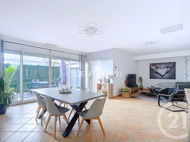 Appartement T4 à vendre - 5 pièces - 129.48 m2 - AUBAGNE - 13 - PROVENCE-ALPES-COTE-D-AZUR - Century 21 Agence Beaumond