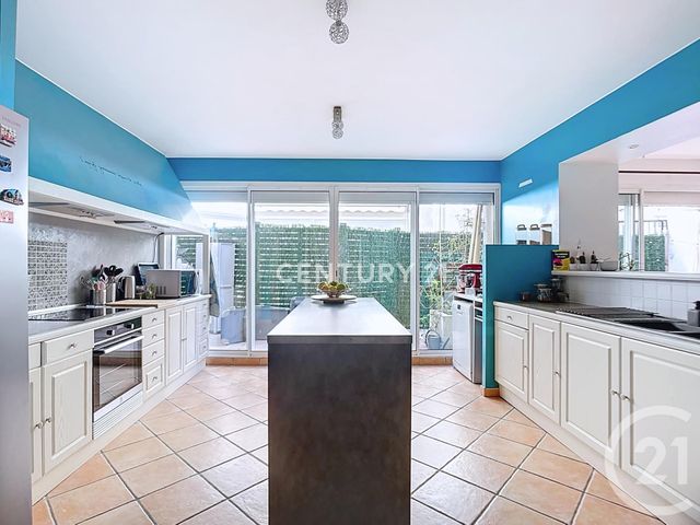 Appartement T4 à vendre - 5 pièces - 129.48 m2 - AUBAGNE - 13 - PROVENCE-ALPES-COTE-D-AZUR - Century 21 Agence Beaumond
