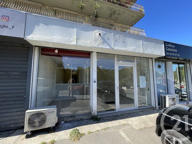 Afficher la photo en grand commerce à louer - 64.0 m2 - AUBAGNE - 13 - PROVENCE-ALPES-COTE-D-AZUR - Century 21 Agence Beaumond