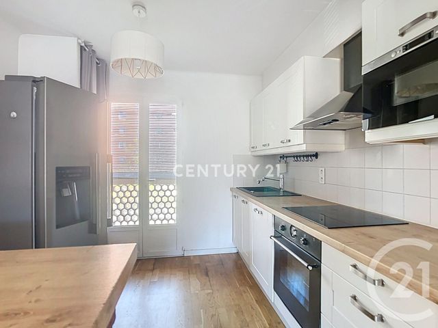 Appartement T3 à vendre - 3 pièces - 61.04 m2 - AUBAGNE - 13 - PROVENCE-ALPES-COTE-D-AZUR - Century 21 Agence Beaumond