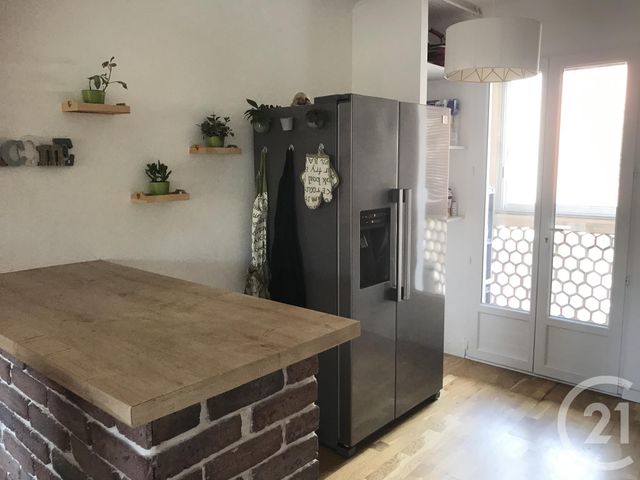 Appartement T3 à vendre - 3 pièces - 61.04 m2 - AUBAGNE - 13 - PROVENCE-ALPES-COTE-D-AZUR - Century 21 Agence Beaumond