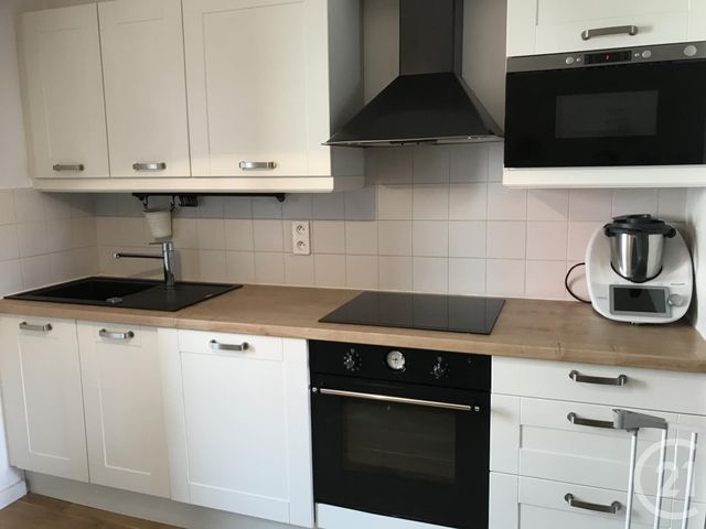 Appartement T3 à vendre - 3 pièces - 61.04 m2 - AUBAGNE - 13 - PROVENCE-ALPES-COTE-D-AZUR - Century 21 Agence Beaumond