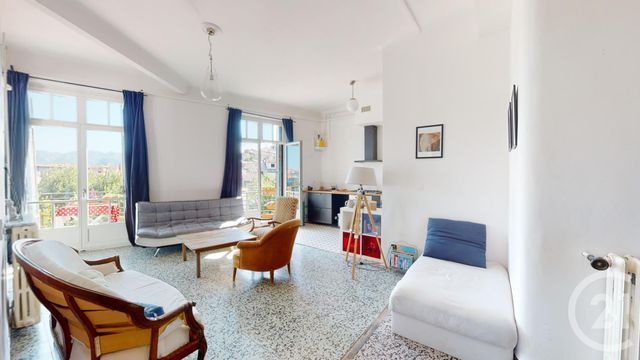 Appartement à vendre - 4 pièces - 74.05 m2 - AUBAGNE - 13 - PROVENCE-ALPES-COTE-D-AZUR - Century 21 Agence Beaumond