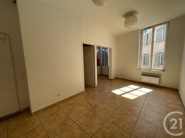 Appartement T2 à louer - 2 pièces - 33.08 m2 - AUBAGNE - 13 - PROVENCE-ALPES-COTE-D-AZUR - Century 21 Agence Beaumond